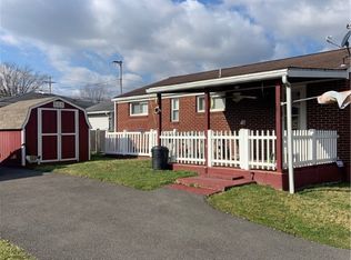 210 Oak Ln, Pittsburgh, PA