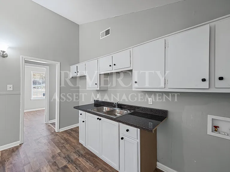 3520 Pueblo Ave — Photo 10