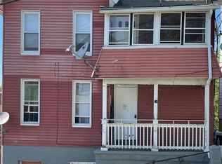 11 7th St, Derby, CT 06418