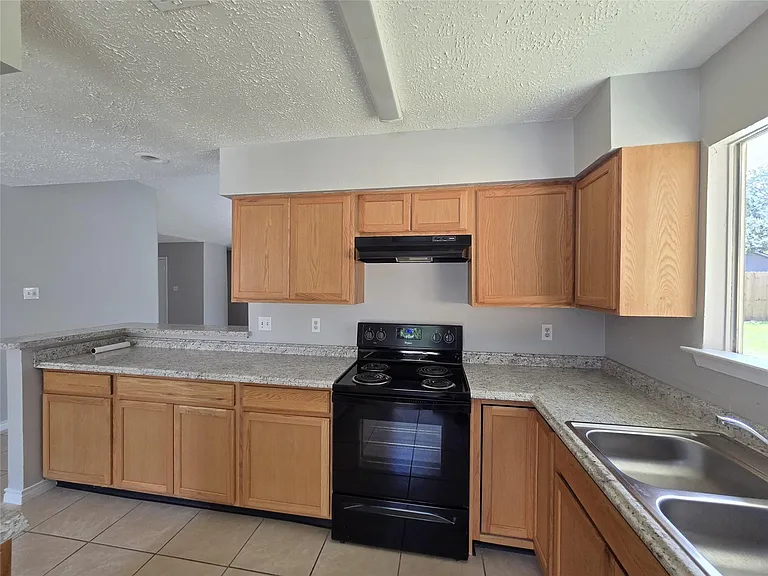 4835 Owens Creek Ln — Photo 8