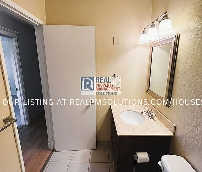 3425 SW Barbur Blvd #5 — Photo 21