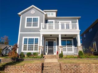 6163 Cloverdale Dr, Tega Cay, SC 29708