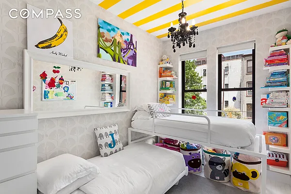 Sold by Compass | media 18