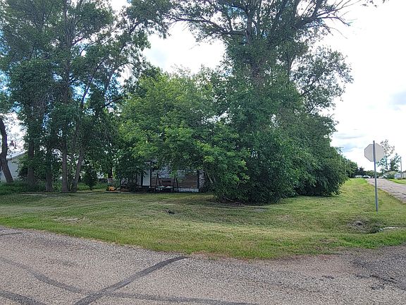 5th image of 174 N Main St