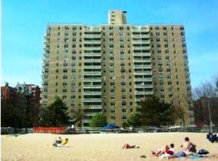 35 Seacost Towers #14, Brooklyn, NY 11235
