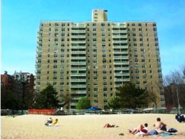 35 Seacost Towers #14