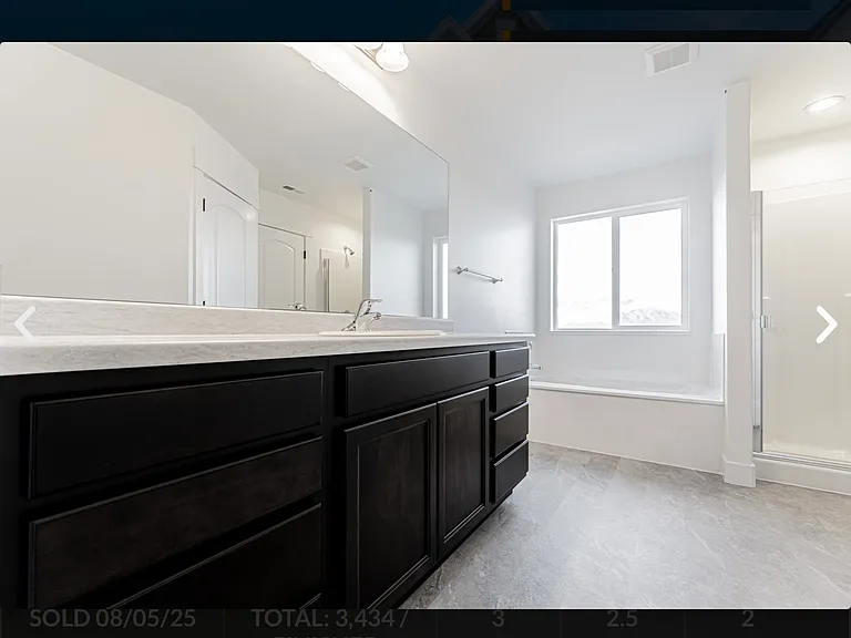 13735 S Devers Dr — Photo 12