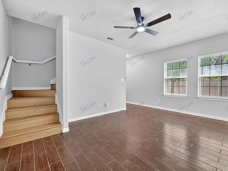 912 Drexel St #B — Photo 5