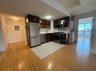 302 2nd St APT 8D, Brooklyn, NY