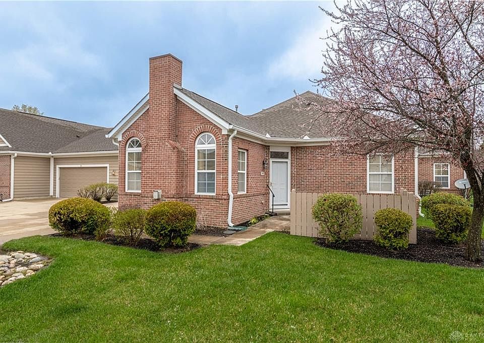 1st image of 82 Aberdeen Village Dr