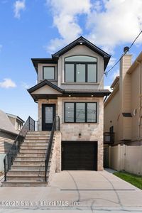 443 Manhattan St, Staten Island, NY, 10307