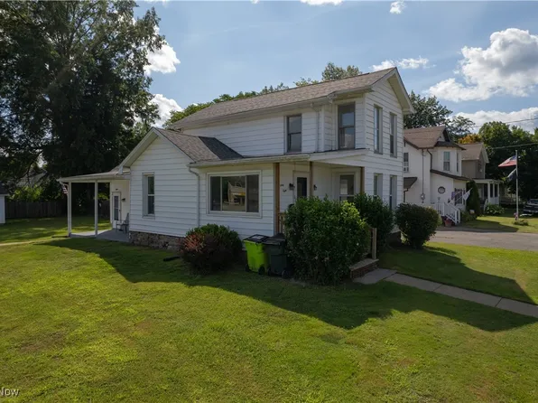 68 Bridge St, Newton Falls, OH 44444