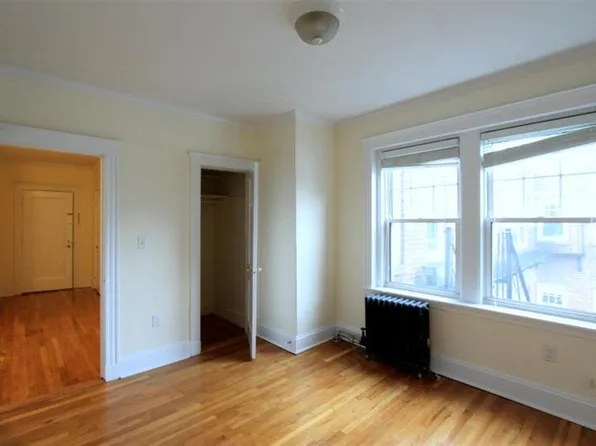 20 Wendell St #1, Cambridge, MA 02138