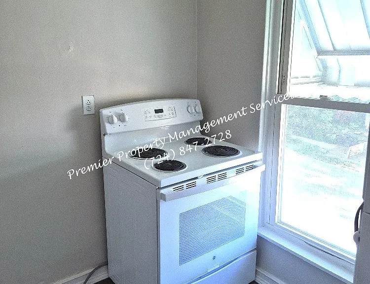 1400 4th Ave #2 — Photo 13