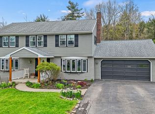 961 Debonair Dr, Endwell, NY 13760