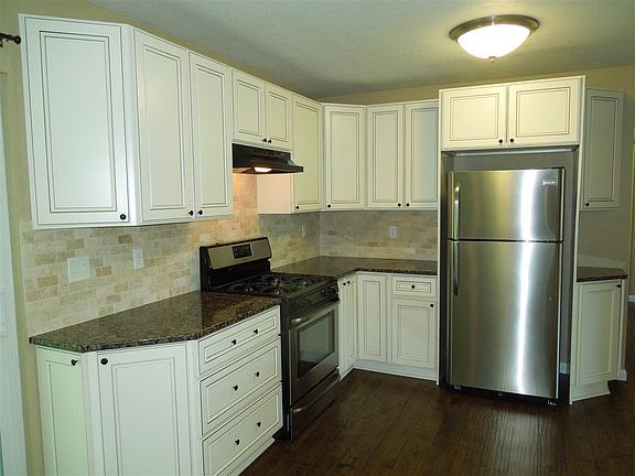 5th image of 9091 Pheasant Dr