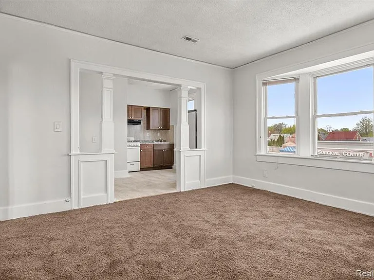 6203 Chase Rd — Photo 6
