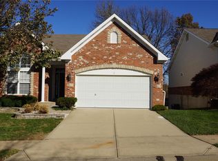 19 Eagle Cove Ln #10, Saint Charles, MO