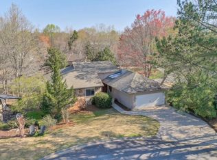 3815 Courtside Ter, Peachtree Corners, GA 30092