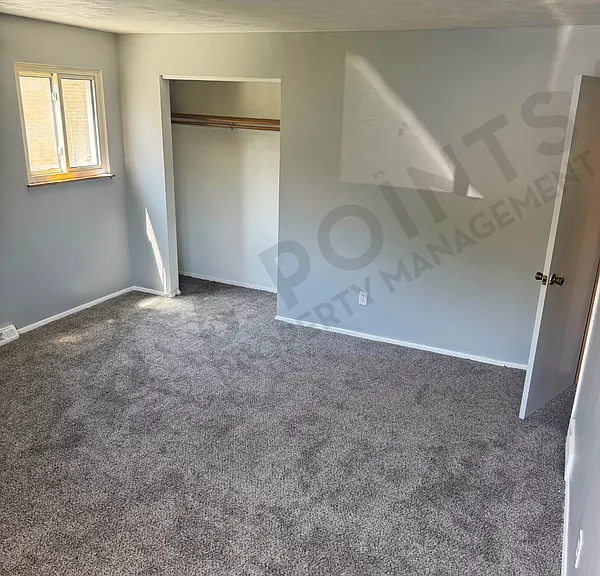 927 E 216th St #1 — Photo 27