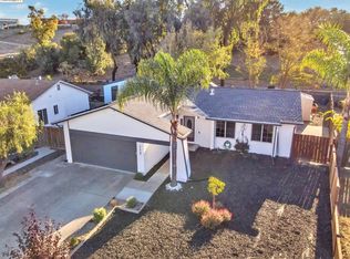 112 Aster Ct, Hercules, CA 94547