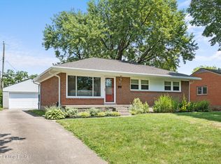 2826 Flora Ave, Louisville, KY 40220