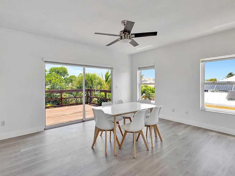 217 Marina Dr — Photo 39