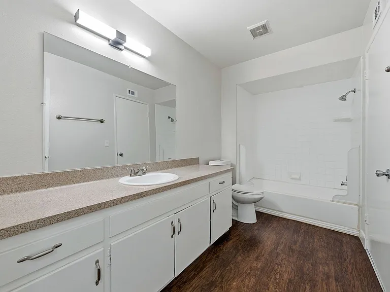 16002 Pasadena Ave — Photo 13