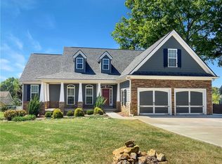 24 Juliana Way NW, Cartersville, GA 30120