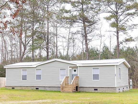 2nd image of 260 Buckles Ln