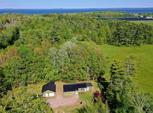 3 Reeds Ln, Belfast, ME 04915