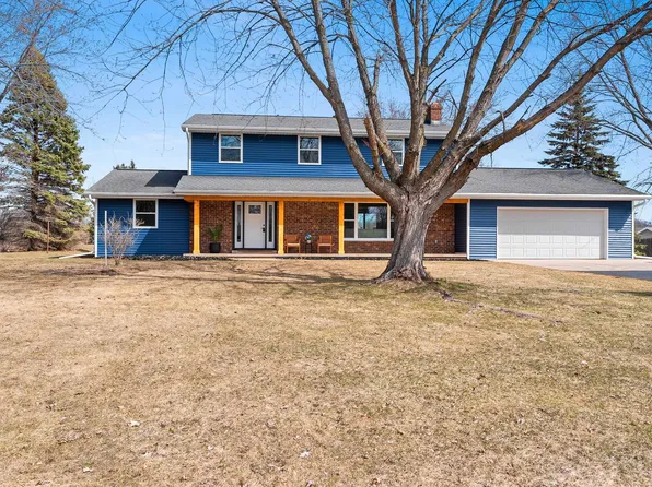 1490 Fernando Dr, De Pere, WI 54115