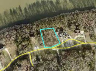 2780 Roberts Bend Rd, Burnside, KY 42519