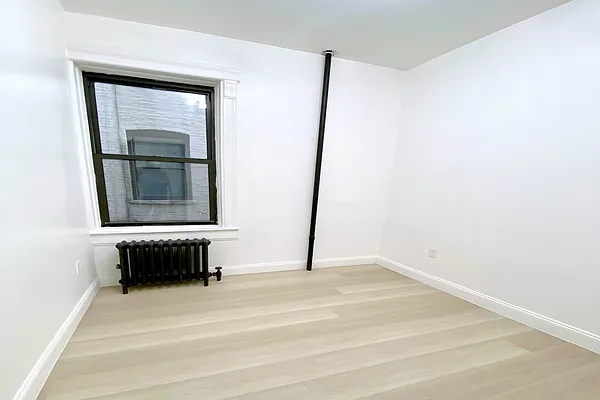 Rented by Douglas Elliman | media 11