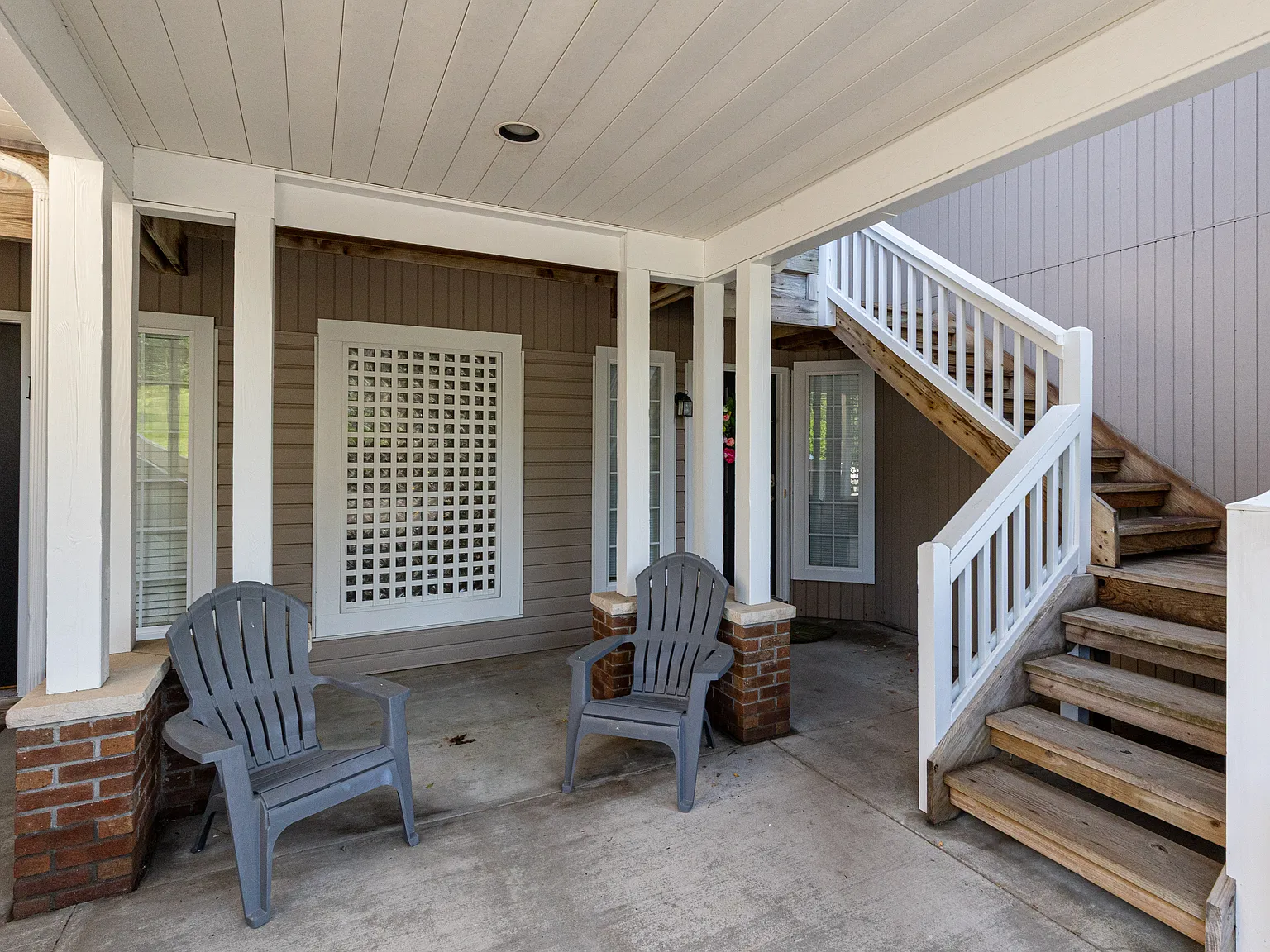2 bed, $1,900 — Photo 3