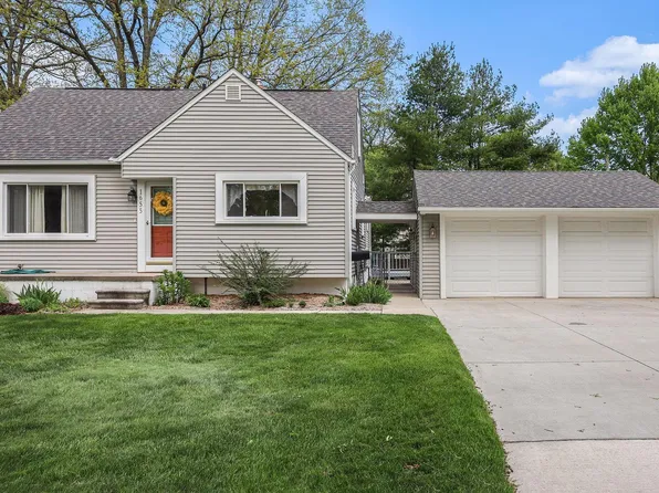 1655 New Hampshire Ave, Marysville, MI 48040