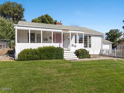 911 S 24th Ave, Yakima, WA, 98902