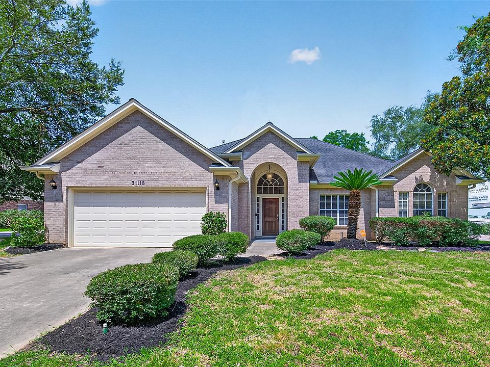 1st image of 31115 Stella Ln
