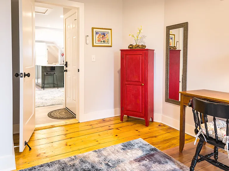 307 Preble St #2 — Photo 9