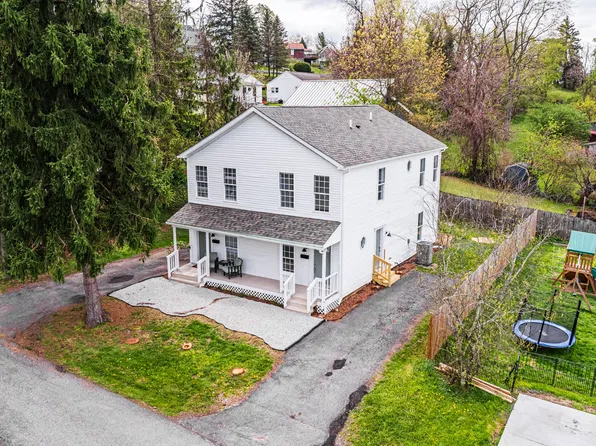 301 Davis St, Morgantown, WV