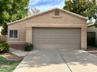 1233 N Pebble Beach Dr, Gilbert, AZ 85234