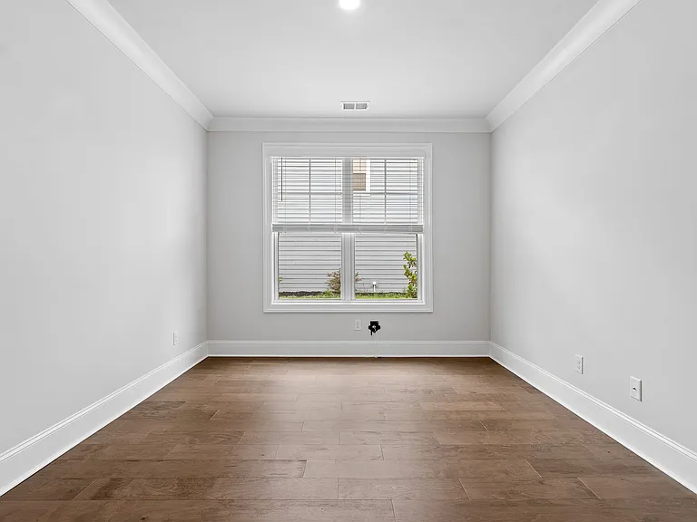 602 Chigwell Springs Ln — Photo 10