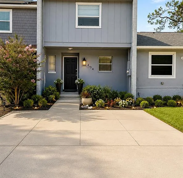 2434 Rio Pinar Lakes Blvd — Photo 1