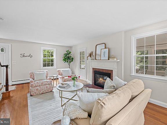 5th image of 100 Aberdeen Rd