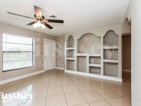 3rd image of 1105 Arthur Ave