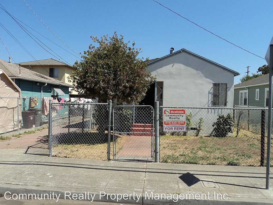 1st image of 2520 77th Ave