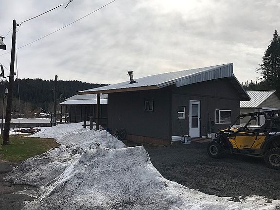 2nd image of 207 S 1st St