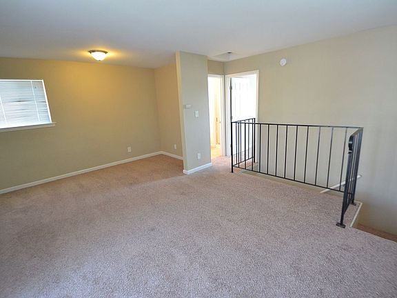 3rd image of 524 Chaparral Way