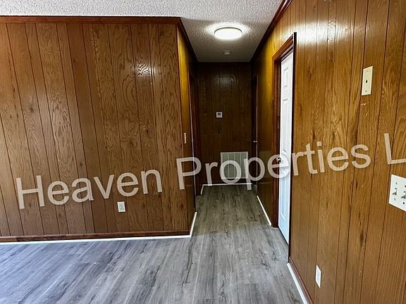 4th image of 301 Williamson St #B