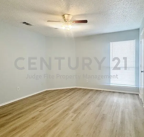 2817 Wimbledon Ct #A — Photo 11